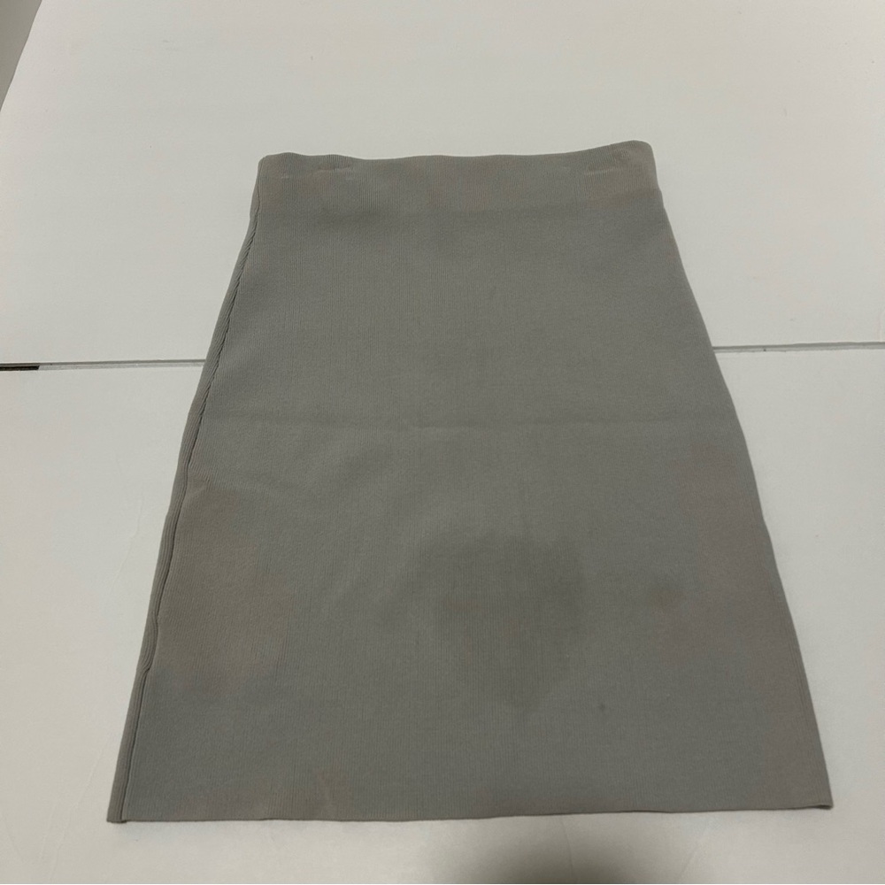 Talula (Aritzia) Gray Pencil Skirt